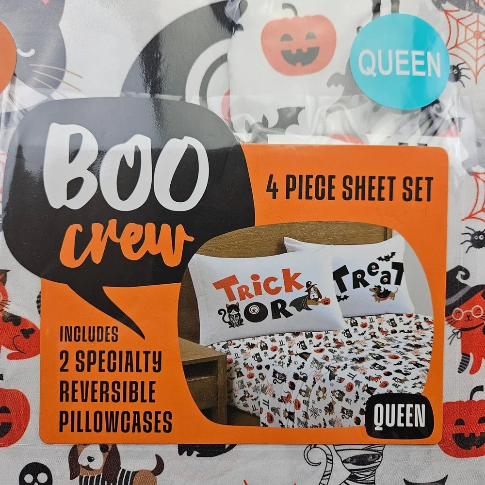 Queen Halloween Boo Crew‎ 4 Piece Sheet Set 2 Specialty Reversible Pillowcases